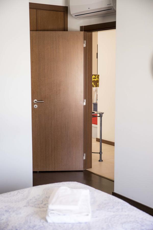 B04 - Luxury 2 Bed W Terrace Pool Daire Lagos Dış mekan fotoğraf