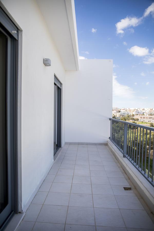 B04 - Luxury 2 Bed W Terrace Pool Daire Lagos Dış mekan fotoğraf