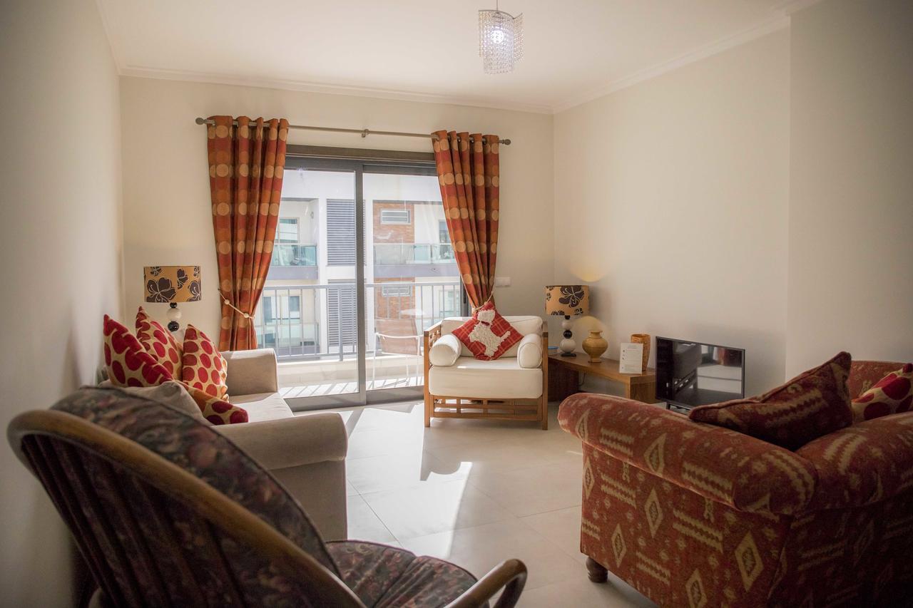 B04 - Luxury 2 Bed W Terrace Pool Daire Lagos Dış mekan fotoğraf